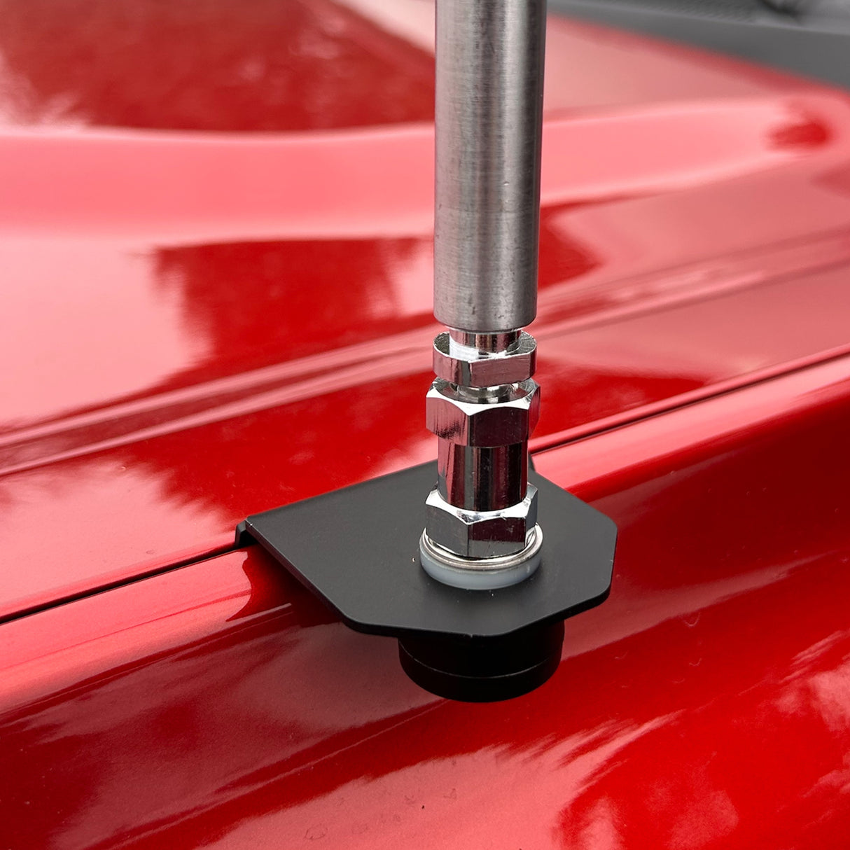 Black Ford Bronco Mount with Quick Disconnect Installed on Hood | Right Channel Radios