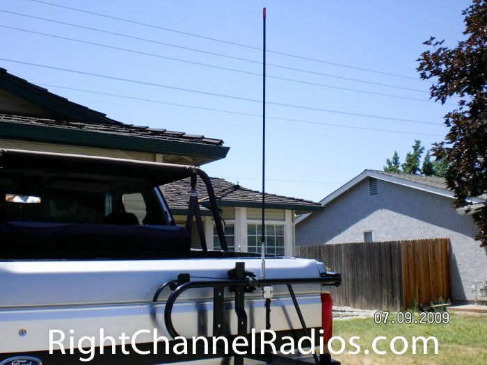 Firestik FS antenna Kit installed on a Ford Bronco