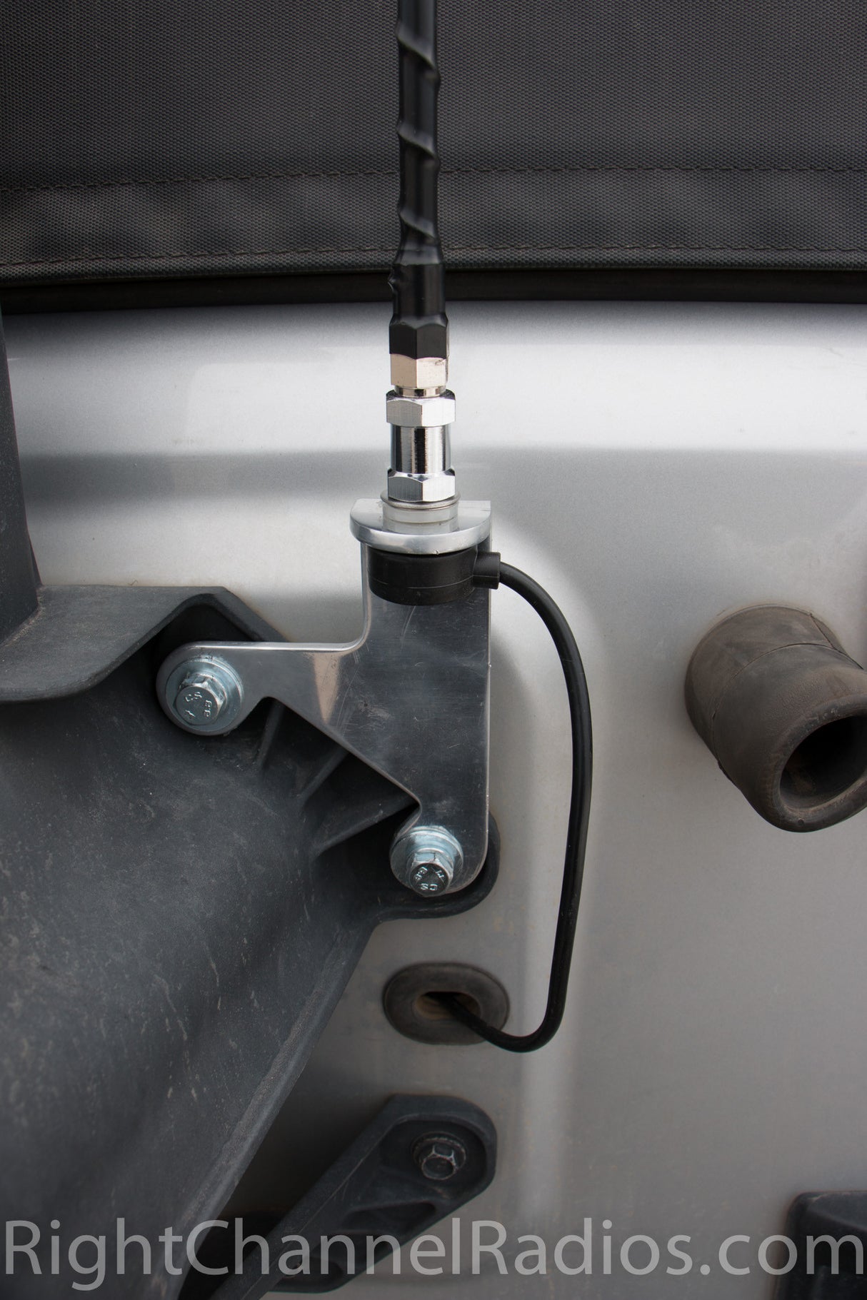 JK Jeep CB Antenna Kit Installed