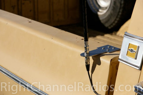 Firestik Stake Hole CB Mount Installed 